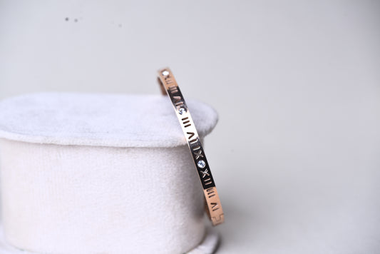 Roman Gold Bangle